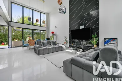 Maison d'architecte à Saint-Maur-des-Fossés (94210)