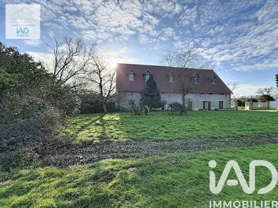 Barn in Toulon-sur-allier  (03400)