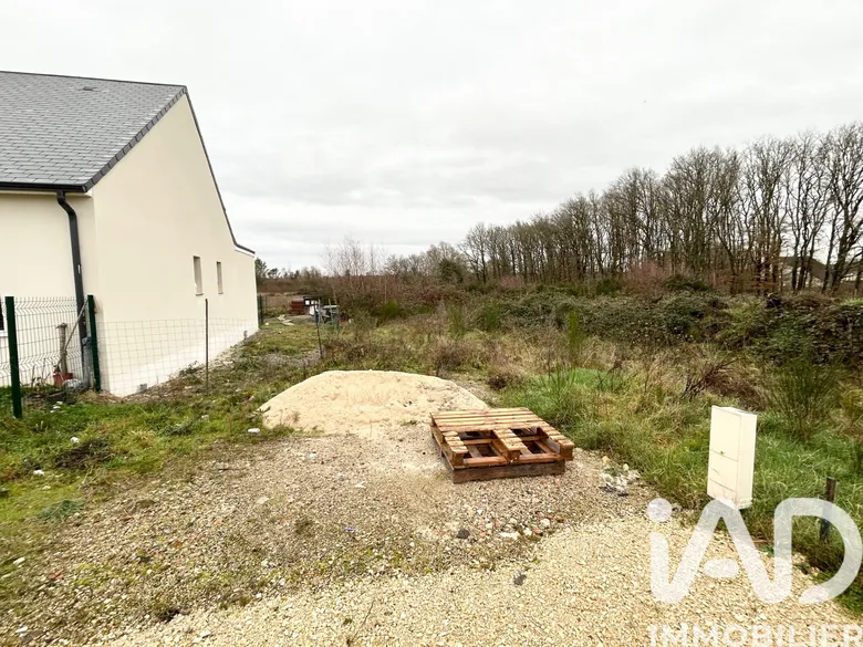Terrain à bâtir à Romorantin-Lanthenay (41200) · 60 000 €