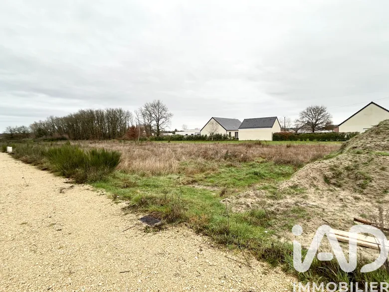 Terrain à bâtir à Romorantin-Lanthenay (41200) · 50 000 €