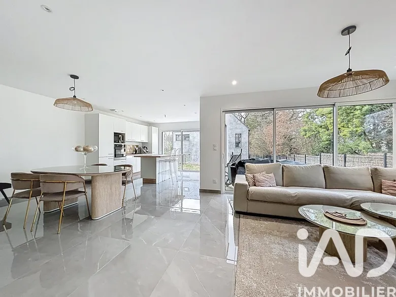 Maison 6 pièces 145 m² · à Saint-Erblon · 145 m² · 399 000 €