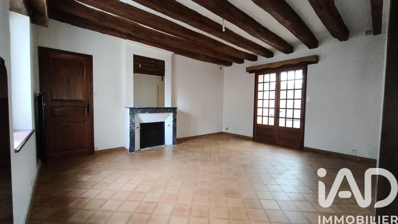 Maison 3 pièces 122 m² · à Saint-Antoine-du-Rocher · 122 m² · 169 500 €