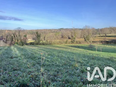 Terrain à bâtir à Coux et Bigaroque-Mouzens (24220)