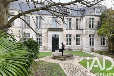 Mansion in Angoulême (16000)
