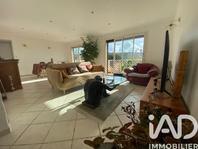 Apartment in Le Pradet (83220)