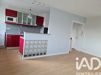 Apartment in Compiègne (60200)