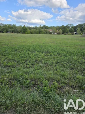 Building plot in Lalbenque (46230)