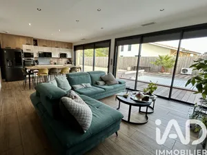 Maison d'architecte à Vendays-Montalivet (33930)