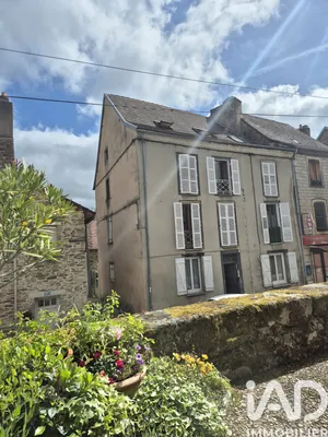 Building in Saint-Yrieix-la-Perche (87500)