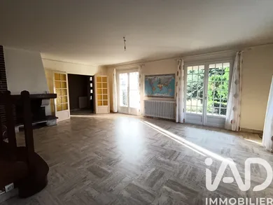 House in Thouars (79100)