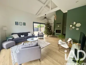 House in Pessac (33600)