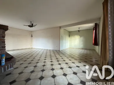 House in Sergines (89140)