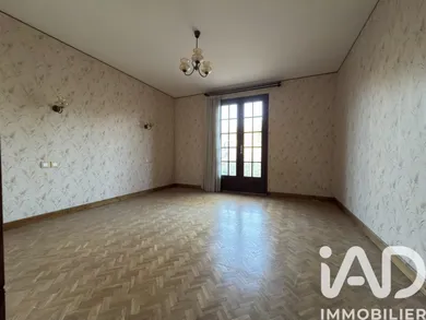 House in Sergines (89140)