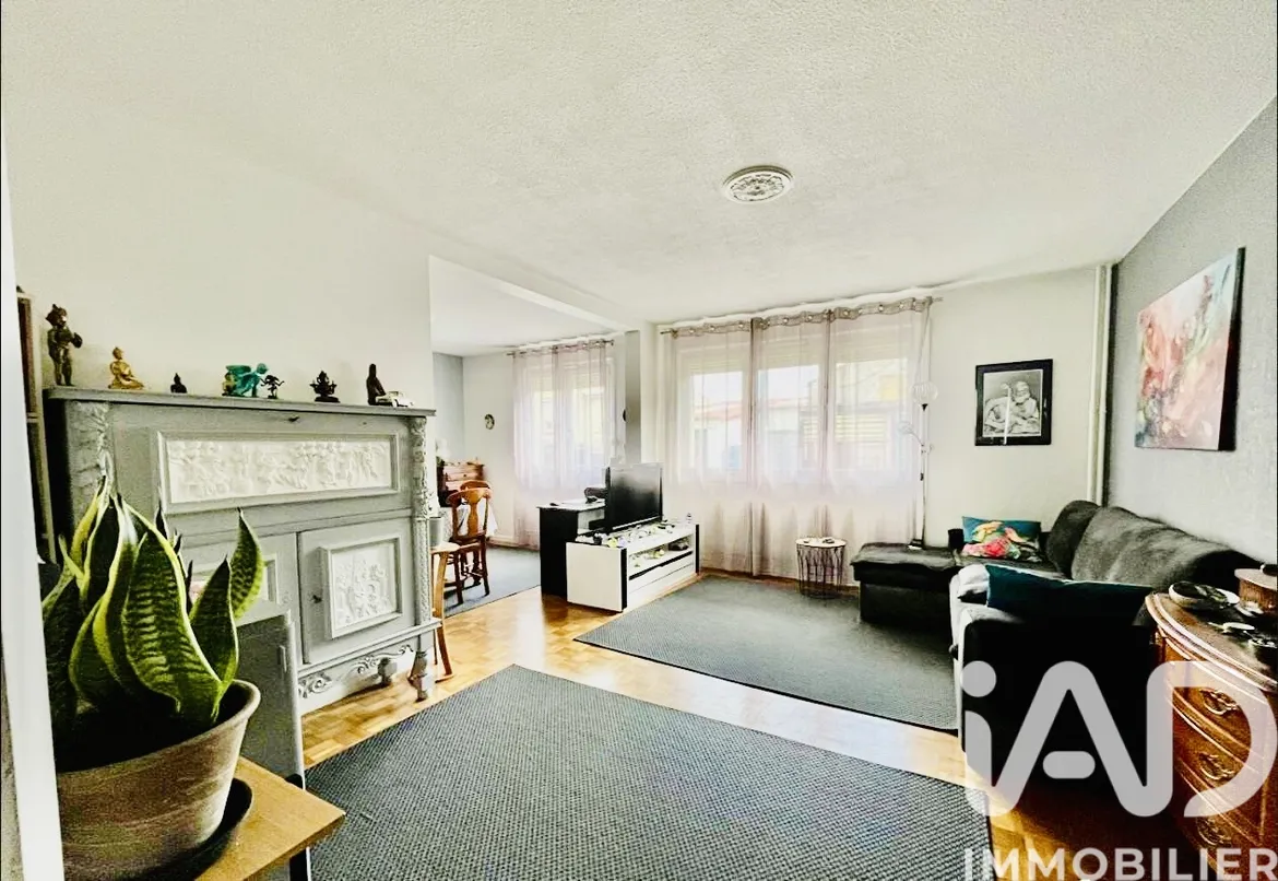 Vente appartement à Saint — 5