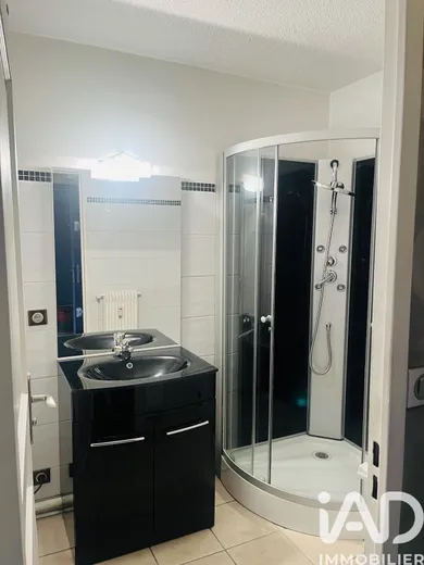 Apartment in Saint-Étienne (42000)
