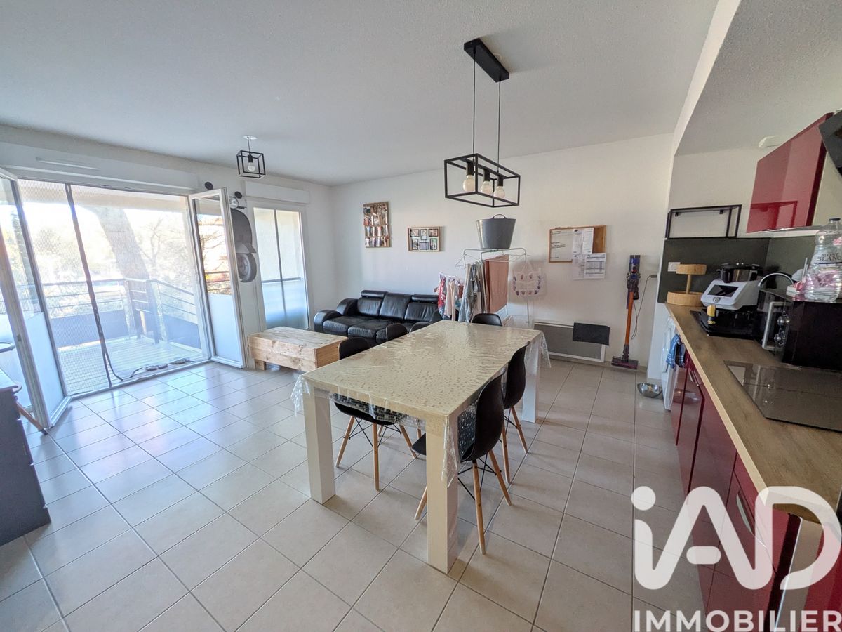 appartement à Cournonsec