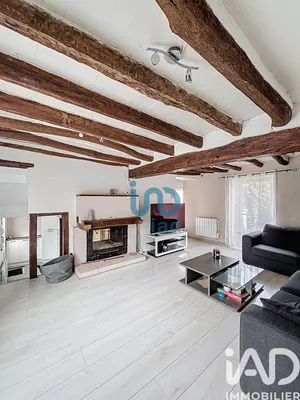 Townhouse in Chessy (77700)