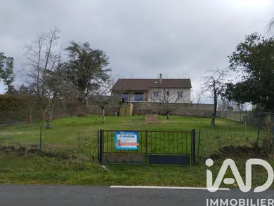 Terrain à bâtir à Malemort (19360)