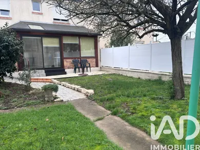 Townhouse in Angers (49000)