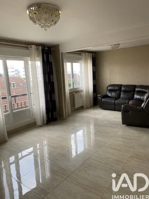 Apartment in Troyes (10000)