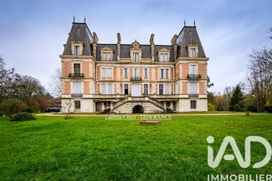 Immeuble à Saint-Étienne-de-Tulmont (82410)