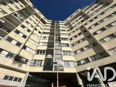 Appartement à La Courneuve (93120)