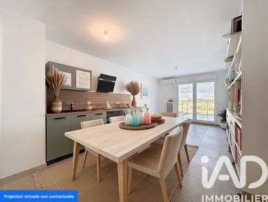 Apartment in Sète (34200)