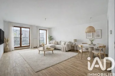 Duplex in Bussy-Saint-Georges (77600)