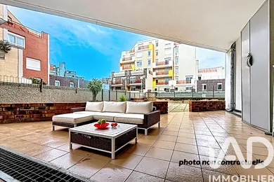 Apartment in Évry (91000)