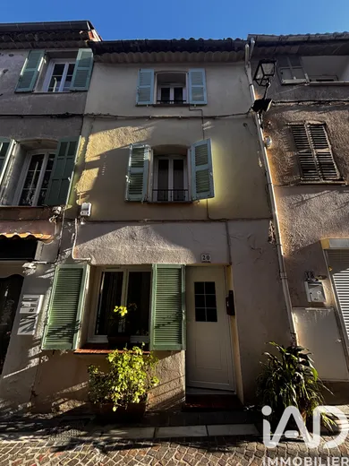 Maison de village à Roquebrune-sur-Argens (83520)