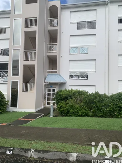 Apartment in BAIE MAHAULT (97112)