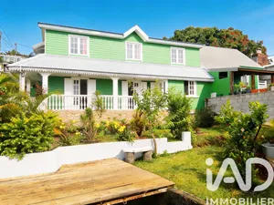 Maison à Saint-Joseph (97480)