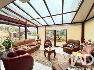 Maison de campagne à Bellechaume (89210)