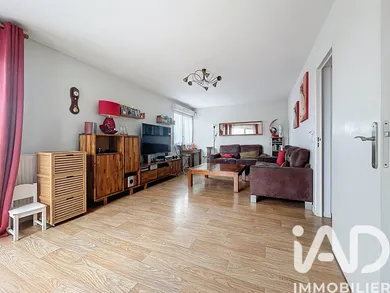Duplex in Orly (94310)