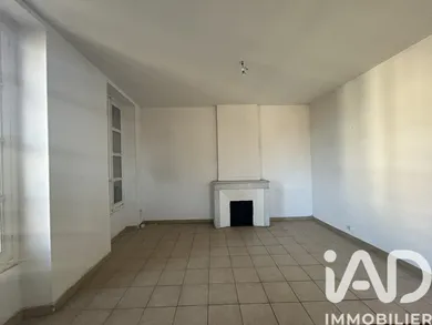 Apartment in Volonne (04290)