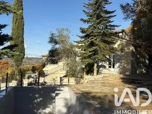 Maison à Séguret (84110)