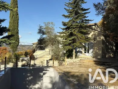 House in Séguret (84110)