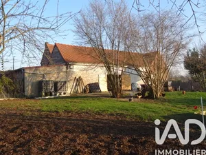 Ferme à Mont-Bernanchon (62350)