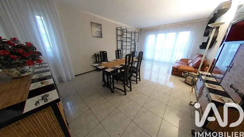Appartement 3 pièces 76 m² · à Troyes · 76 m² · 109 000 €