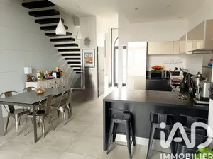 Appartement à Saint-Just-Saint-Rambert (42170)