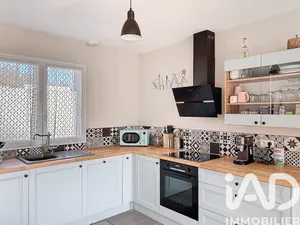 Maison à Ferrières (17170)