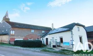 Maison traditionnelle à Nampcelles-la-Cour (02140)