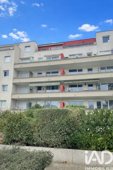 Apartment in Choisy-le-Roi (94600)