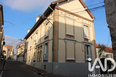 Townhouse in Vernouillet (78540)