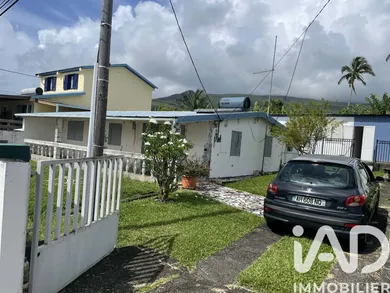 Maison à Sainte-Rose (97439)
