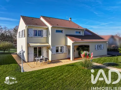 Detached house in Metz (57070)