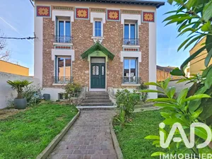 Mansion in Saint-Michel-sur-Orge (91240)