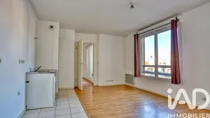 Appartement à Combs-la-Ville (77380)