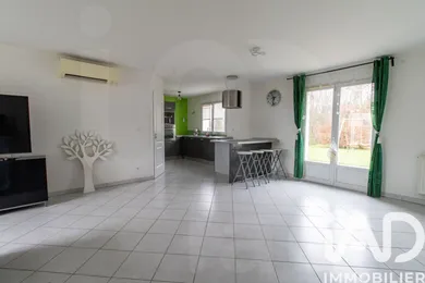 House in Dordives (45680)