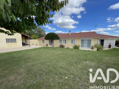 House in Richebourg (78550)